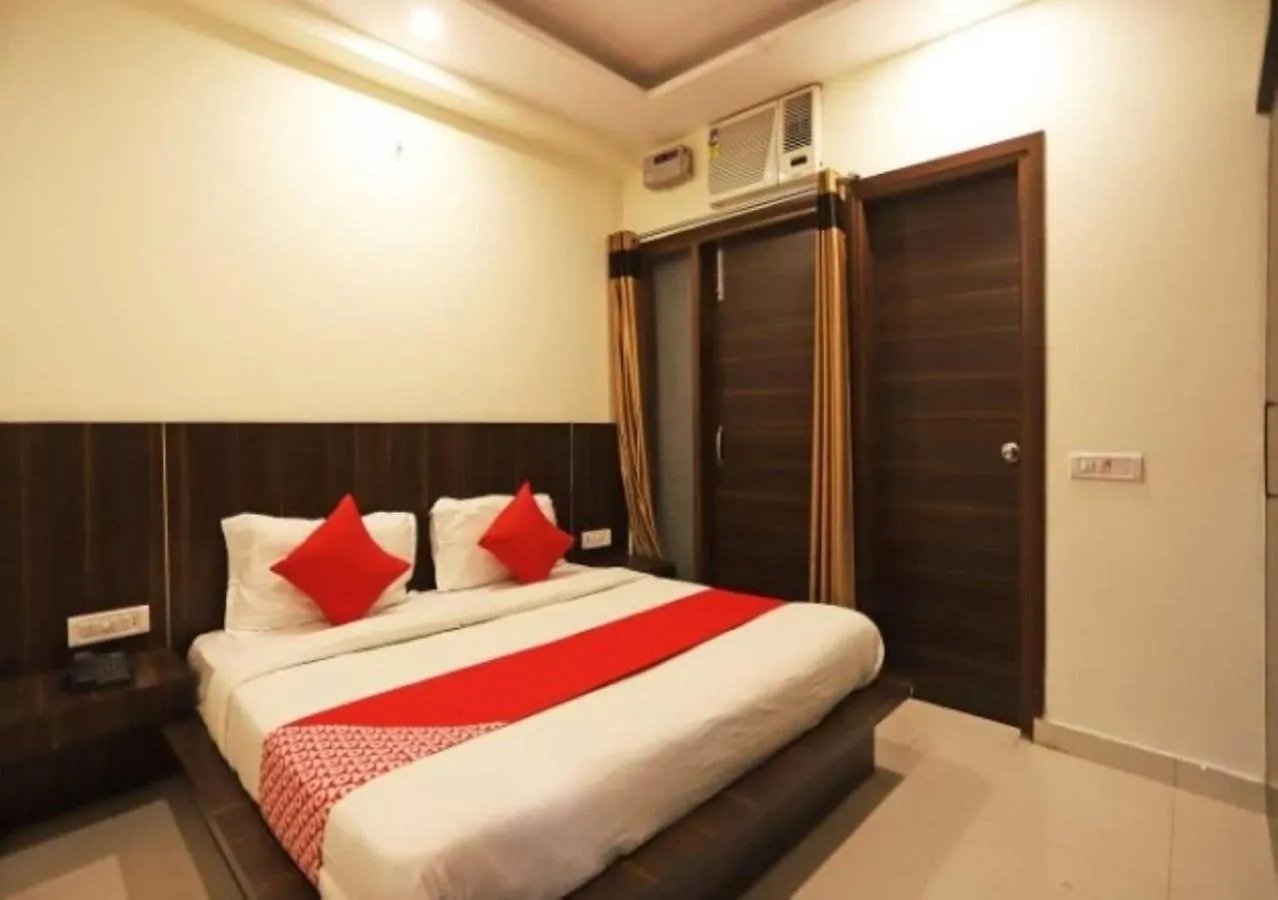 Hotel O Aerosky Delhi  Delhi (National Capital Territory of India)