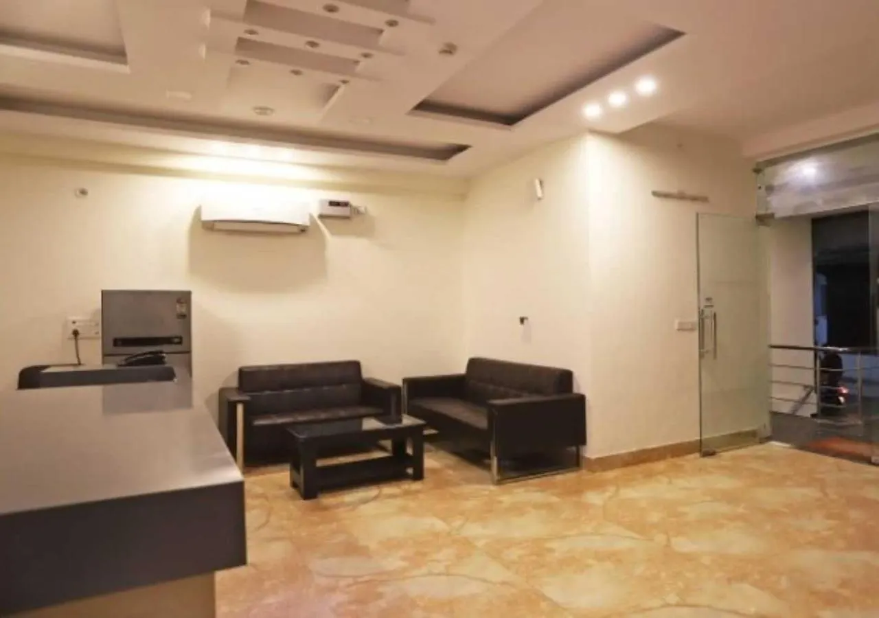 Hotel O Aerosky Delhi