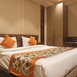3* Hotel Cullinan By Qotel Janakpuri